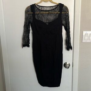A Pea In The Pod Black lace dress